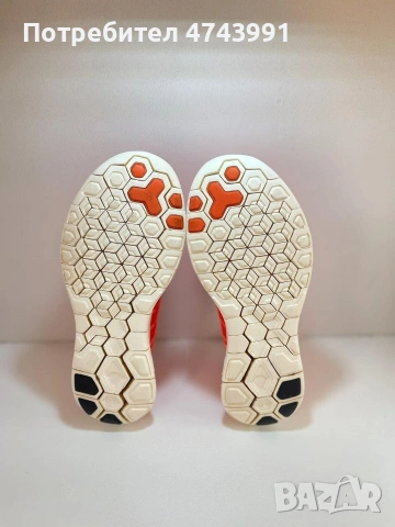 Оригинални маратонки Nike Free 4 Flyknit, снимка 7 - Маратонки - 53864339