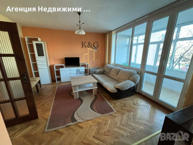 Тристаен апартамент под наем в много добро състояние  ! 