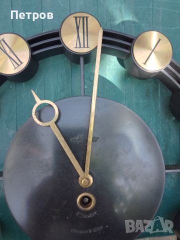 механичен стенен часовник маяк ссср, снимка 3 - Стенни часовници - 45695350
