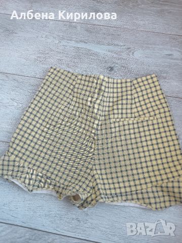 Жълти къси панталони на Zara,  XS 