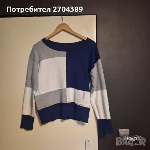 Дрехи, снимка 1 - Блузи с дълъг ръкав и пуловери - 49030444