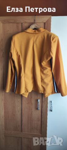 Дамско спортно елегатно сако цвят горчица, снимка 2 - Сака - 46401686
