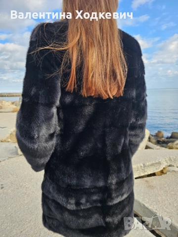 Шикозно палто от норка Black Diamond, снимка 3 - Палта, манта - 53592546