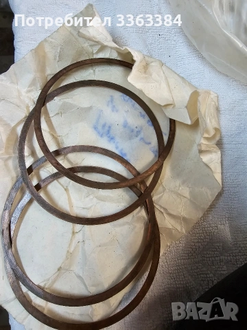 Продавам части за Москвич , снимка 11 - Автомобили и джипове - 53619467