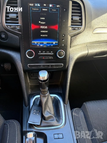 Renault megane 1.5DCi 2019г, снимка 11 - Автомобили и джипове - 54005141