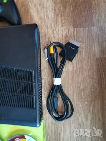 Xbox 360 slim , снимка 4 - Xbox конзоли - 51953818