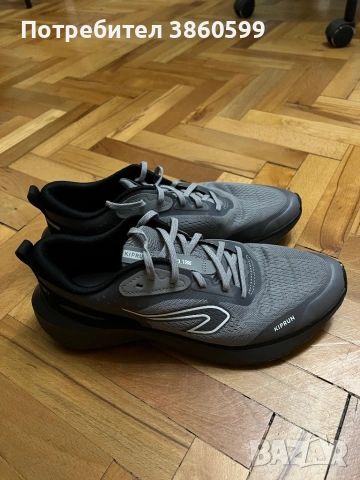 Мъжки маратонки за бягане от Декатлон (Размер - 45), снимка 2 - Спортни обувки - 53037464