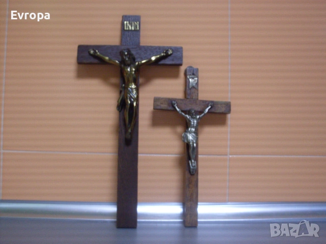 Дървен кръст- разпятие.