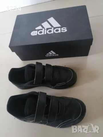 Детски спортни обувки Adidas n. 33 , снимка 4 - Детски маратонки - 49615111