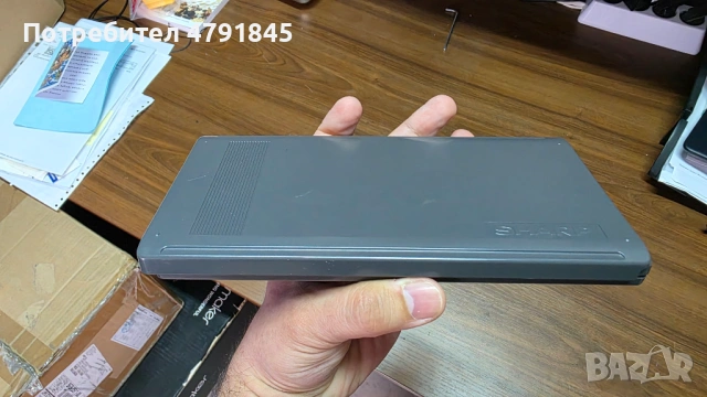 Джобен компютър Sharp PC-E500 от 80-те години, снимка 2 - Друга електроника - 54142985