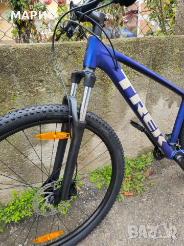 Trek Marlin 29 цола М размер рамка 21 скорости Хидравлични дис. Перфек, снимка 2 - Велосипеди - 52640874