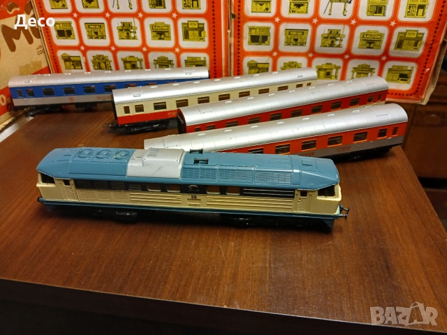 PIKO стари влакчета,вагони,релси.