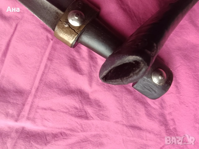 Османски ханджар с оригиналната си кожена кания. , снимка 6 - Антикварни и старинни предмети - 54025757