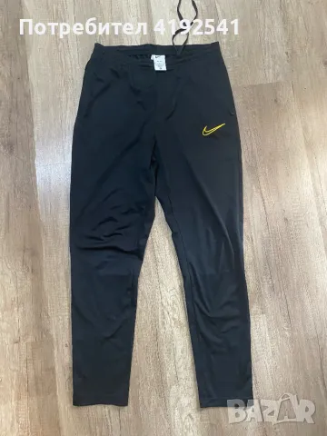 Nike Dri-fit, снимка 2 - Спортни дрехи, екипи - 47066690