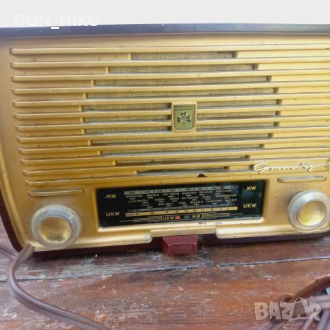 Радио GRUNDIG 1954 г, снимка 10 - Други ценни предмети - 45479801