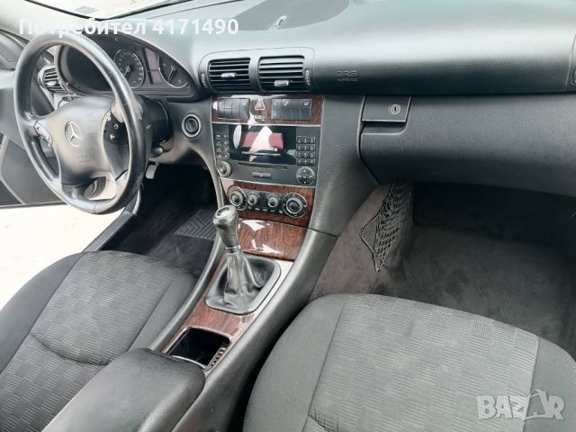 Mercedes C 200 Втори собственик, снимка 8 - Автомобили и джипове - 46652106