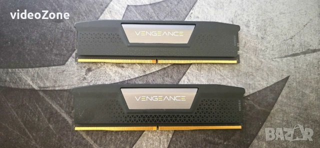Corsair Vengeance 16GB (2x8GB) DDR5 5200MHz – Като нова!, снимка 2 - RAM памет - 54078869