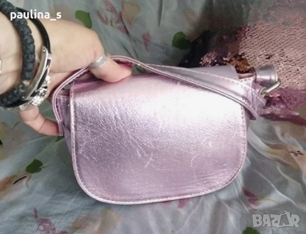 Две различни чанти /Плюшена чанта емотикон "Усмивка"! и розово бижу, снимка 9 - Чанти - 28286157