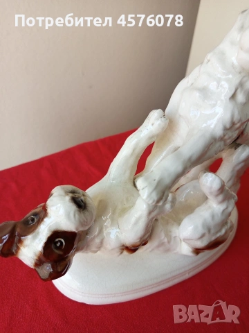 красива керамична статуетка на две играещи кучета, снимка 3 - Антикварни и старинни предмети - 53723395