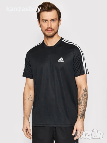 adidas - страхотна мъжка тениска M