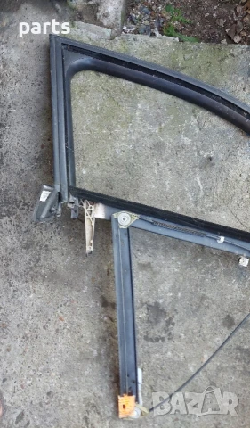 Преден Десен Стъклоповдигач Ауди А4 Б7 - Б6
- 8E0837630, снимка 3 - Части - 50706465