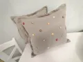 Възглавнички за декорация с релефни цветенца , снимка 2