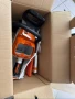 STIHL MSA 200 C-B,Акумулаторна резачка, зарядно, 2 батерии. Чисто нови, снимка 5