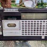 Радио касетофон ВЕФ, снимка 1 - Радиокасетофони, транзистори - 45305297