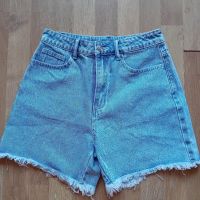 Къси дънки Shein , снимка 4 - Къси панталони и бермуди - 45294091