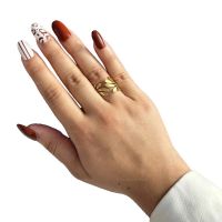 Златист дамски пръстен от неръждаема стомана тип цвете, снимка 1 - Пръстени - 45708936