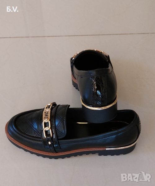 Дамски обувки затворени черни , снимка 1
