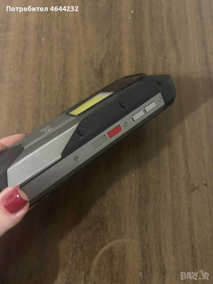 Продава се телефон Tank 3-8849, снимка 1