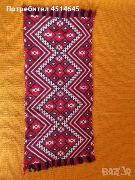 Килимче бродирано с подплата 115/60, снимка 1