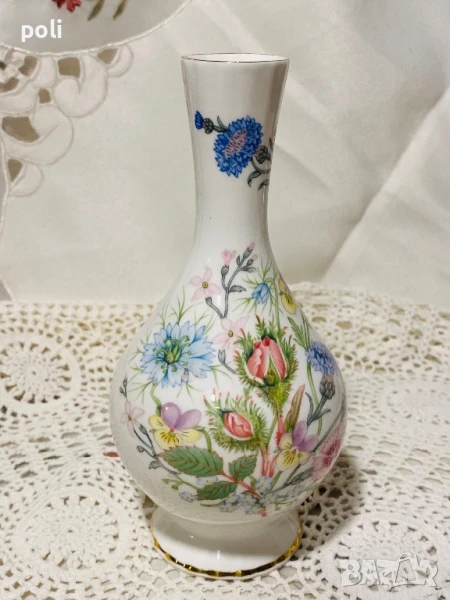 порцеланова ваза, снимка 1