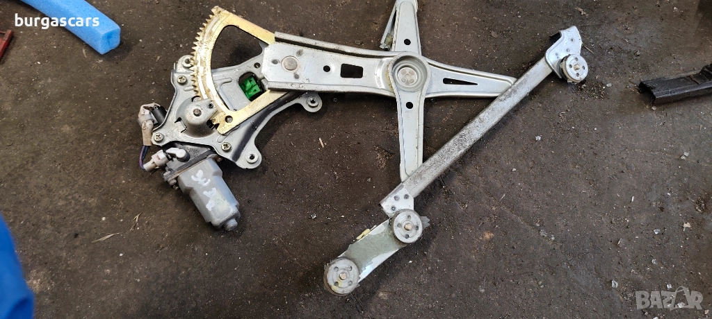 Стъклоповдигач задна дясна врата Subaru Legacy - 70лв, снимка 1