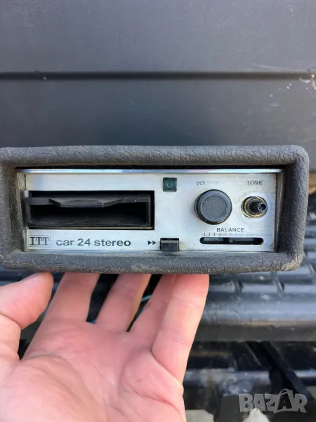 Продавам ретро авто касетофон , снимка 1