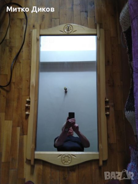 Огледало за стена с дъбова рамка перфектна отлично Н-93см на 49см/54см с 3-те джаджи/и 76х38см вътре, снимка 1