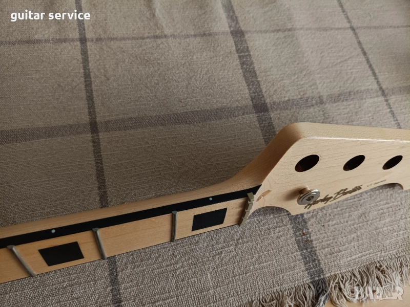 Гриф за бас китара , снимка 1