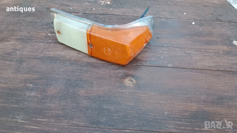 Мигач за москвич 408 + основа - употребяван, снимка 1