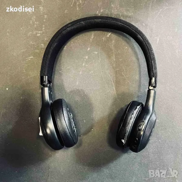 Bluetooth слушалки JBL - E45BT, снимка 1