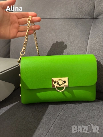 Чанта на марката Mia Touché, снимка 15 - Чанти - 53727573