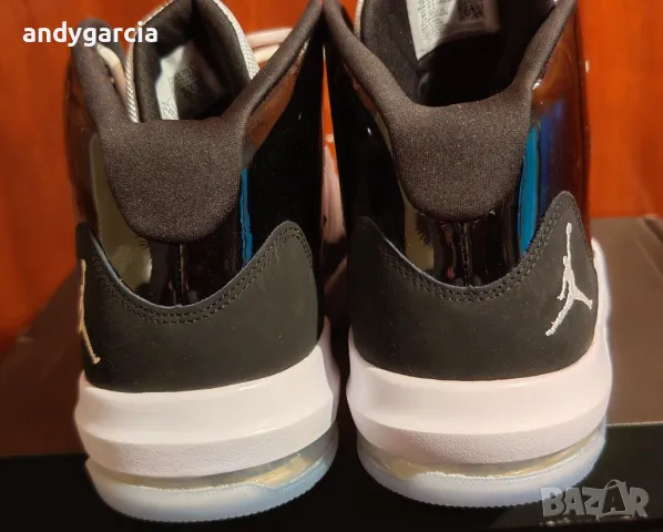  Nike Air Jordan Max Aura Black White ЧИСТО НОВИ 44.5ти номер 28.5см стелка с кутия , снимка 10 - Маратонки - 50066989