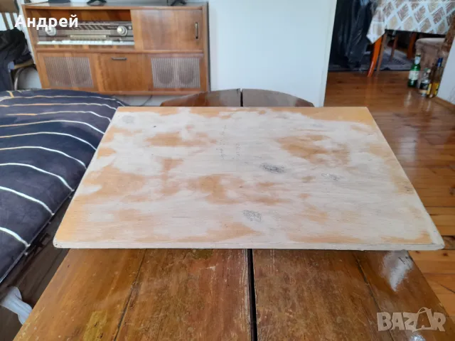 Стара ученическа чертожна дъска