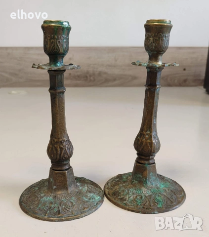 Чифт бронзови свещници, снимка 4 - Антикварни и старинни предмети - 38862094
