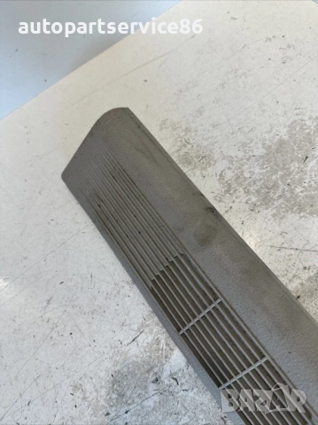 Задна лайсна за Jeep Grand Cherokee (2006) 5HS28BDAD, снимка 3 - Части - 53510179