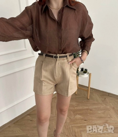 велурени бермуди с коланче 
