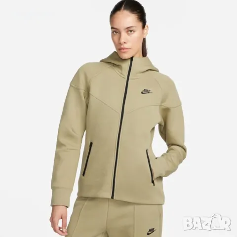 Дамско горнище Nike Tech Fleece Olive Green - размер S, снимка 1 - Спортни екипи - 46998674