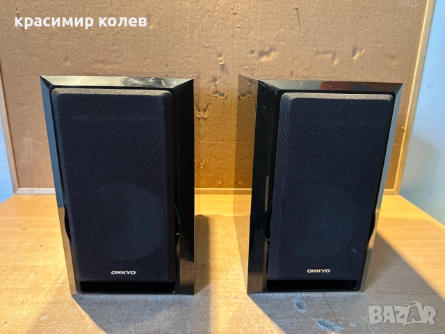 book self/тонколони "ONKYO D-525"/пиано лак/, снимка 7 - Тонколони - 53341919