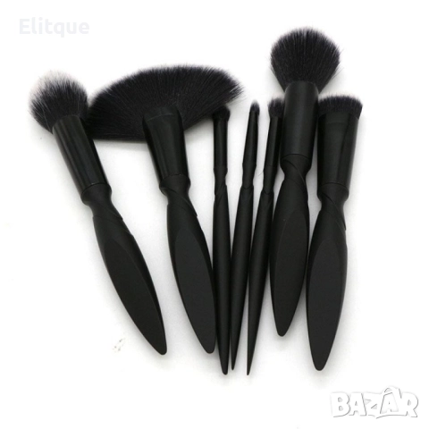 Комплект "Еднорог" от 7 разноцветни четки за грим HZS91, снимка 2 - Други - 52820402