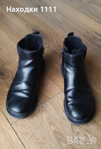 ПОДАРЯВАМ детски боти Zara, размер 37, унисекс, снимка 4 - Детски боти и ботуши - 53394699